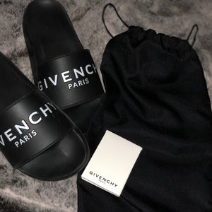 Open to offers 🔥GIVENCHY 💯% Authentic